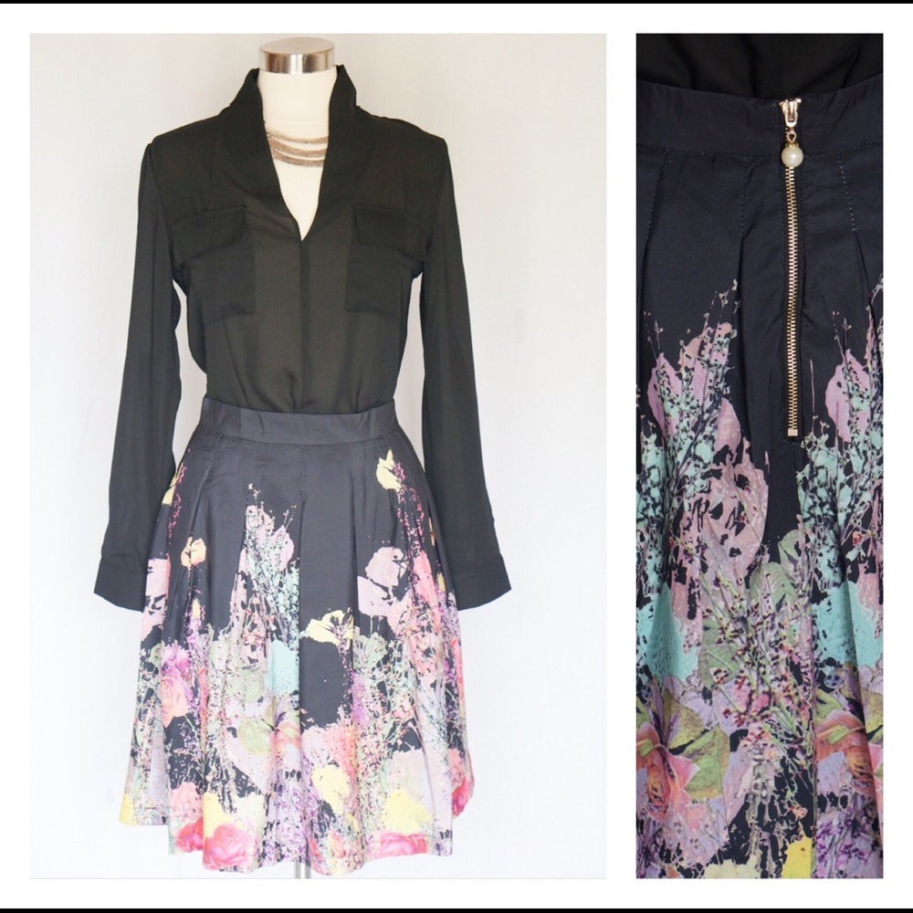 Black floral skirt with pearl zipper